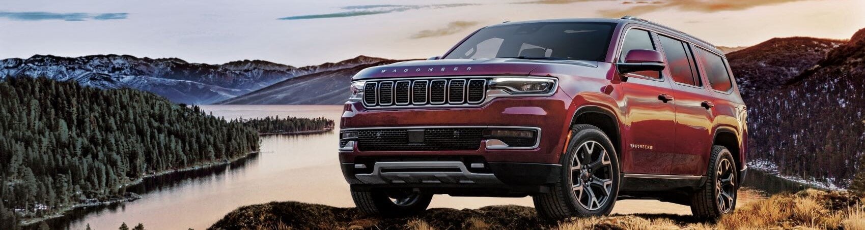 2022 Jeep Wagoneer in Red Snipped