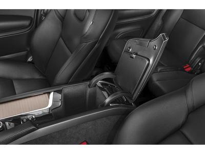 2023 Volvo XC90 B5 Plus Bright Theme