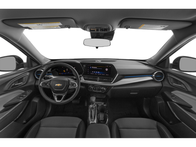 2025 Chevrolet Trax RS