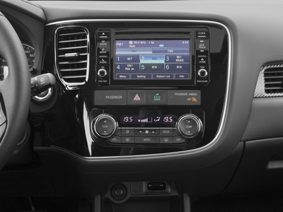 2017 Mitsubishi Outlander ES
