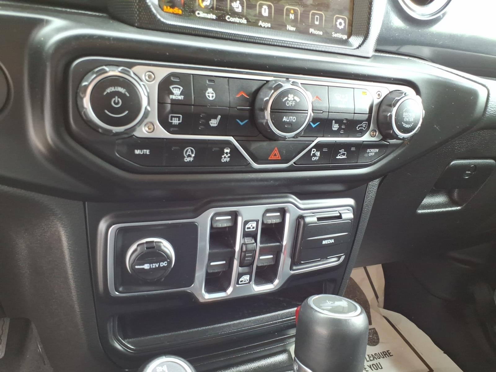 2023 Jeep Wrangler Sahara Altitude
