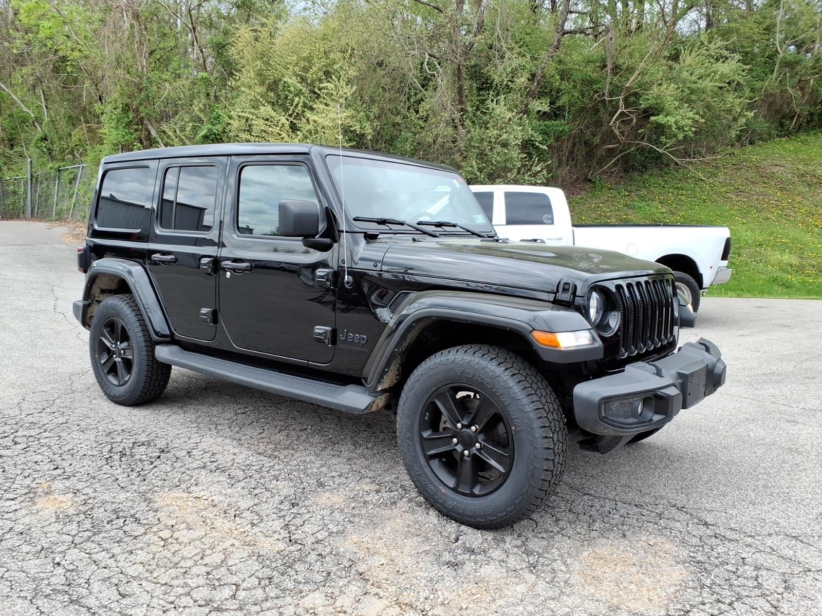 2023 Jeep Wrangler Sahara Altitude