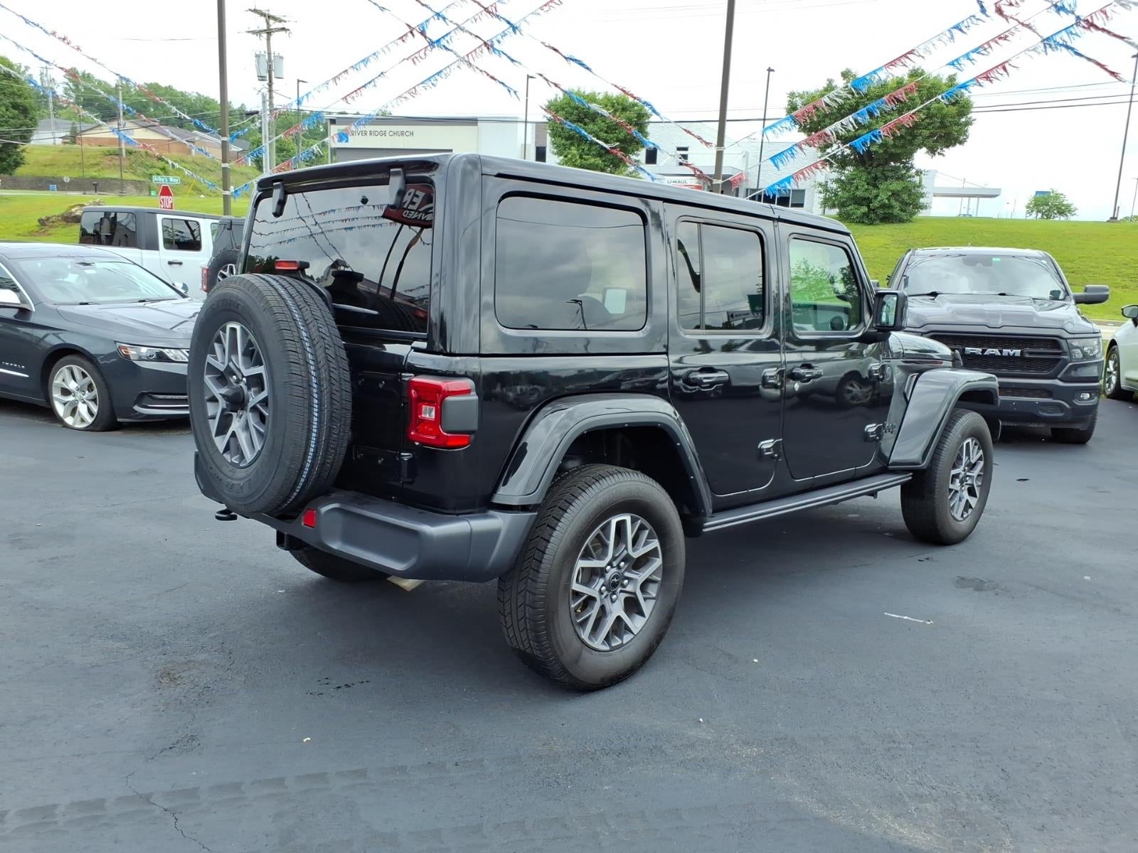 2025 Jeep Wrangler Sahara
