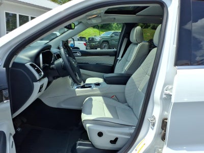 2020 Jeep Grand Cherokee Summit