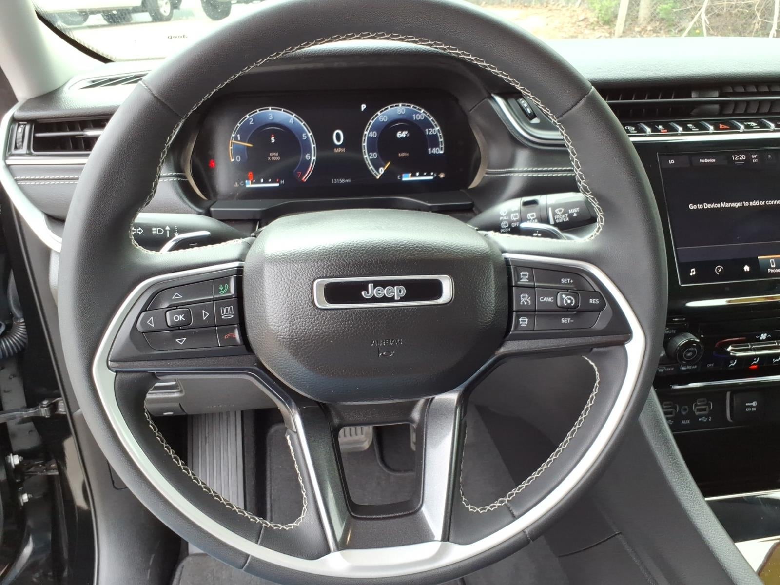 2023 Jeep Grand Cherokee Laredo