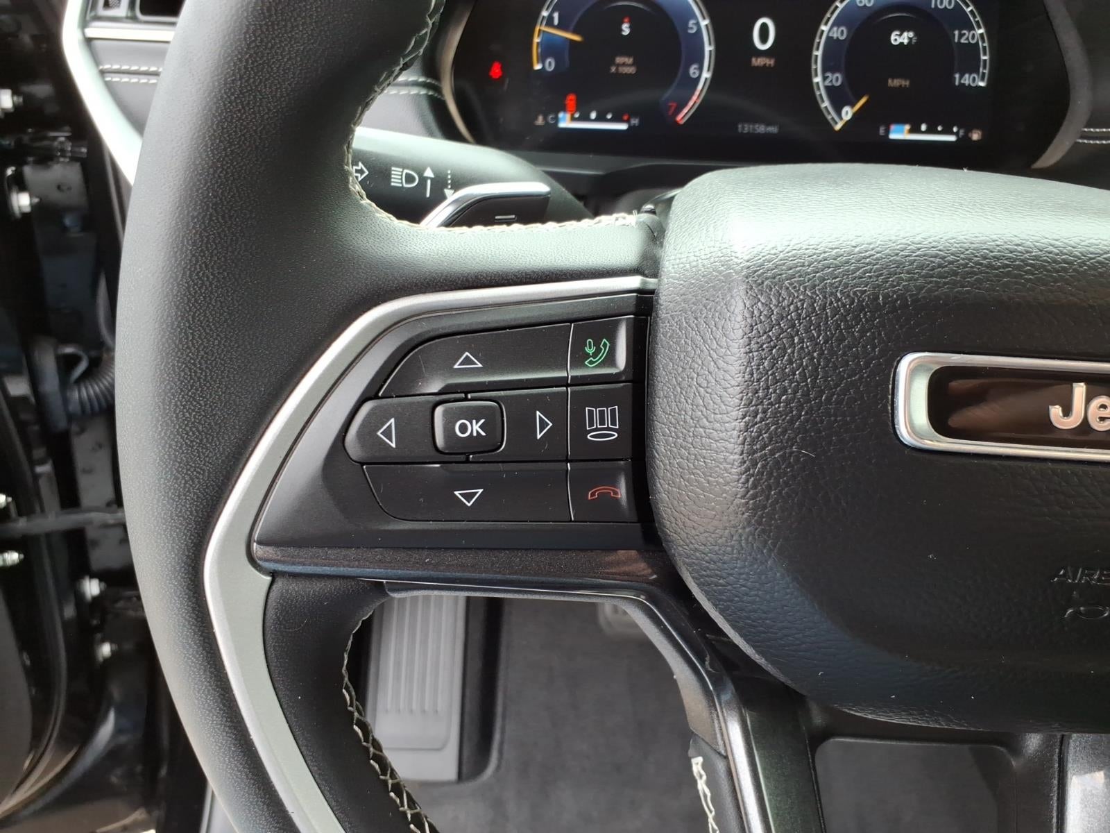 2023 Jeep Grand Cherokee Laredo