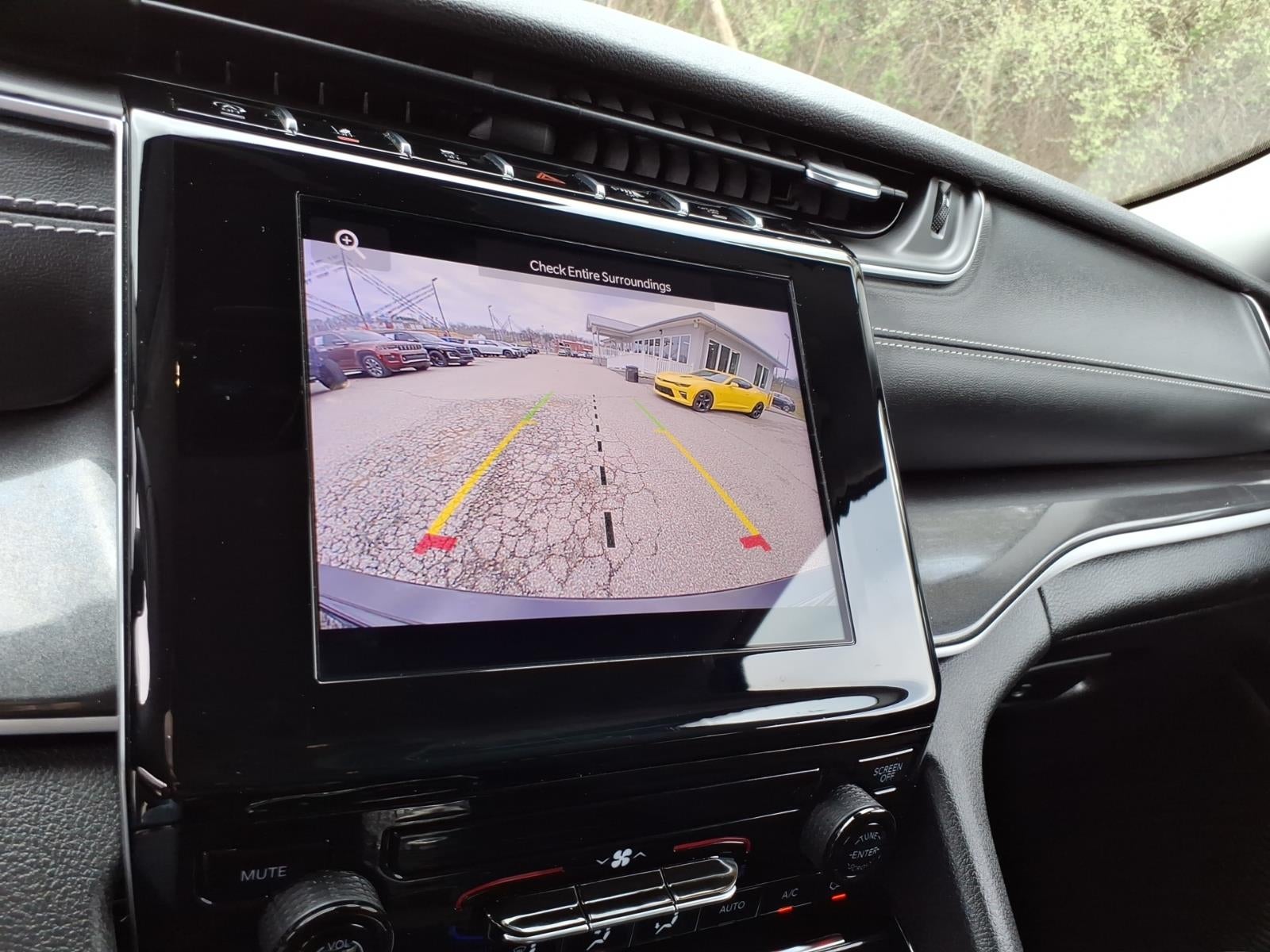 2023 Jeep Grand Cherokee Laredo