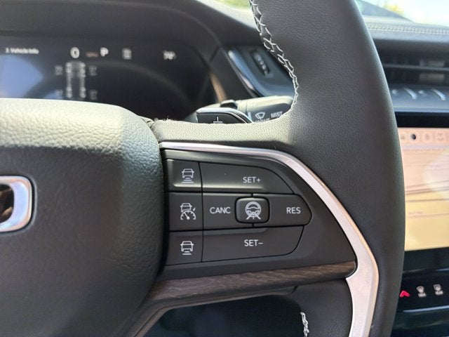 2027 Jeep Grand Cherokee Laredo Altitude