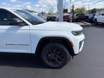 2027 Jeep Grand Cherokee Laredo Altitude