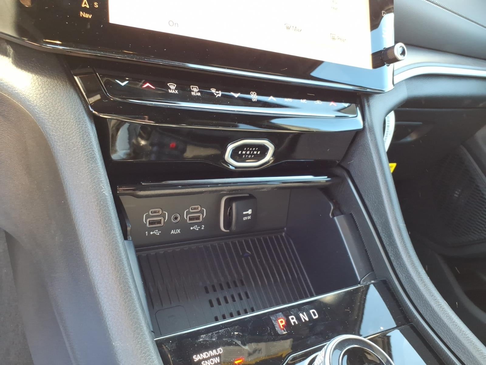 2026 Jeep Grand Cherokee Altitude