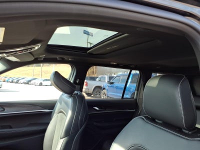 2026 Jeep Grand Cherokee Altitude