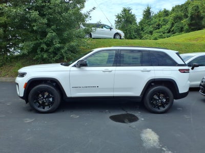 2026 Jeep Grand Cherokee Altitude
