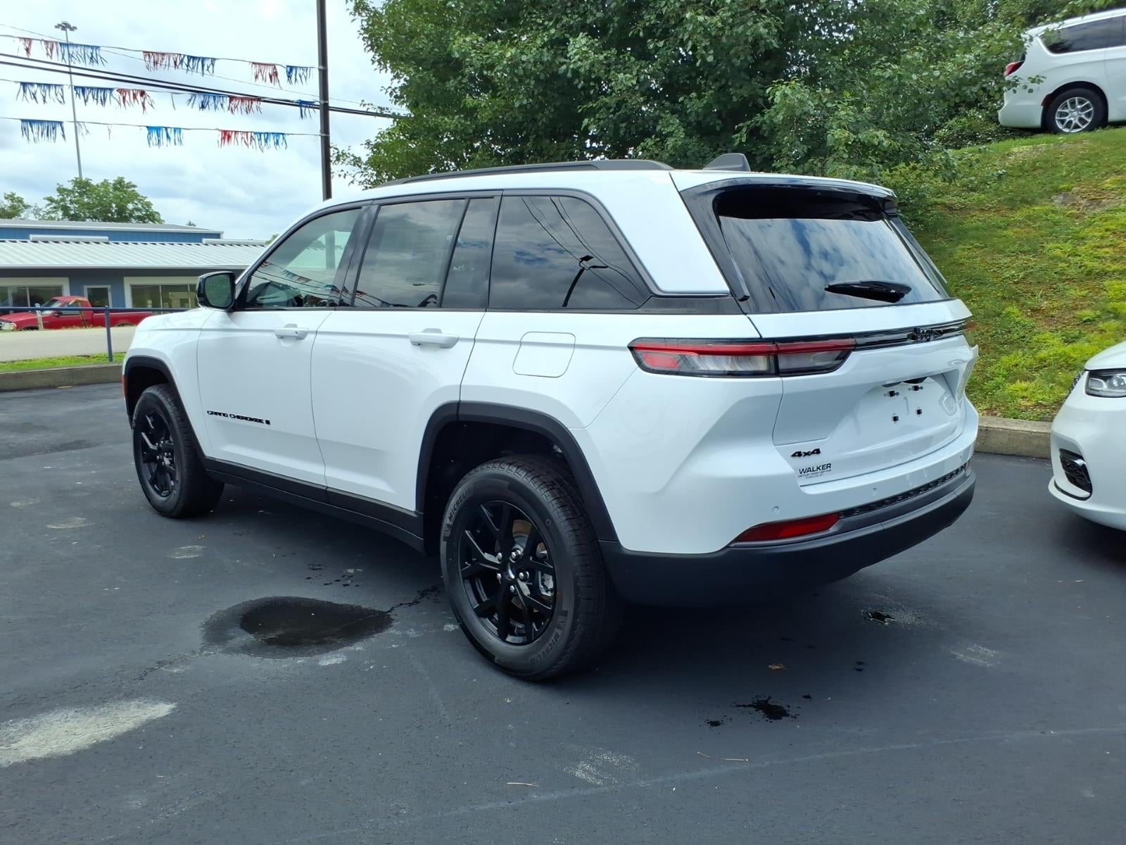 2026 Jeep Grand Cherokee Altitude