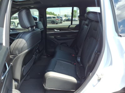 2026 Jeep Grand Cherokee Altitude