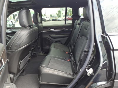 2026 Jeep Grand Cherokee Altitude