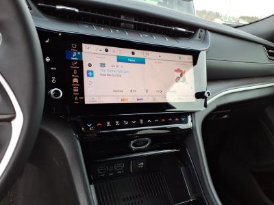 2026 Jeep Grand Cherokee Altitude