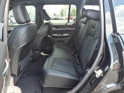 2026 Jeep Grand Cherokee Altitude