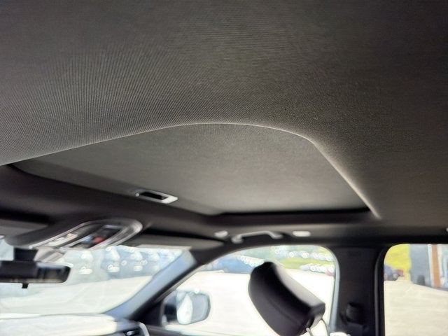 2027 Jeep Grand Cherokee Laredo Altitude