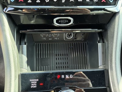 2027 Jeep Grand Cherokee Laredo Altitude