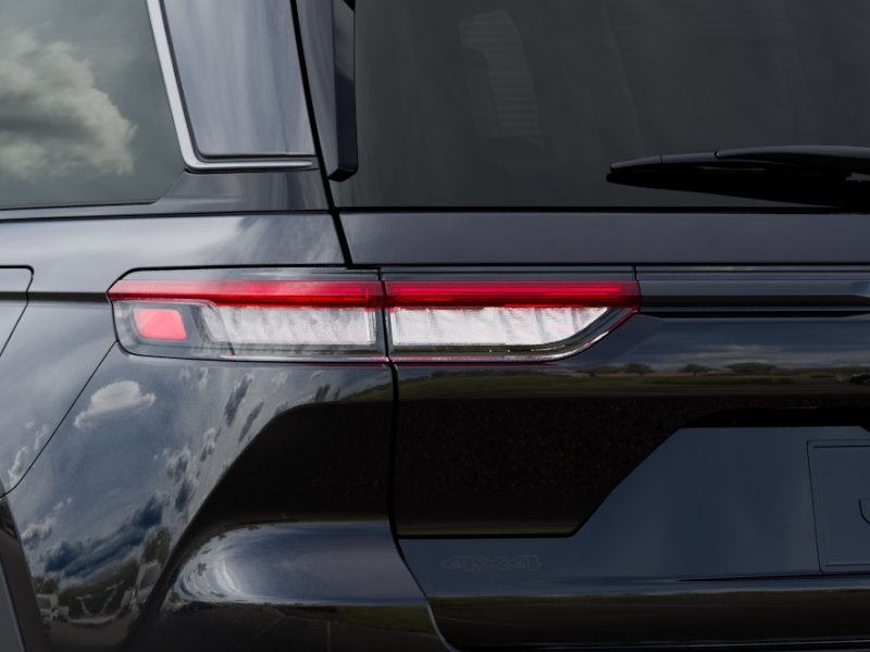 2026 Jeep Grand Cherokee Base