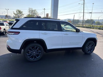2026 Jeep Grand Cherokee 85th Anniversary Edition