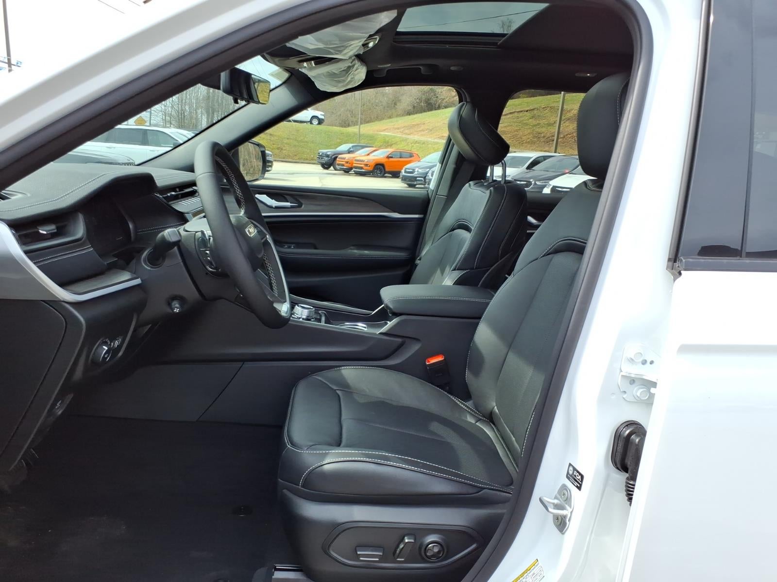 2026 Jeep Grand Cherokee Limited Reserve