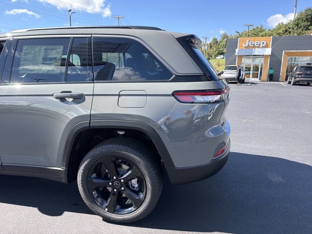 2027 Jeep Grand Cherokee Limited