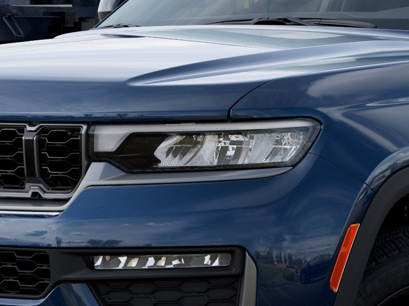 2026 Jeep Grand Cherokee Base
