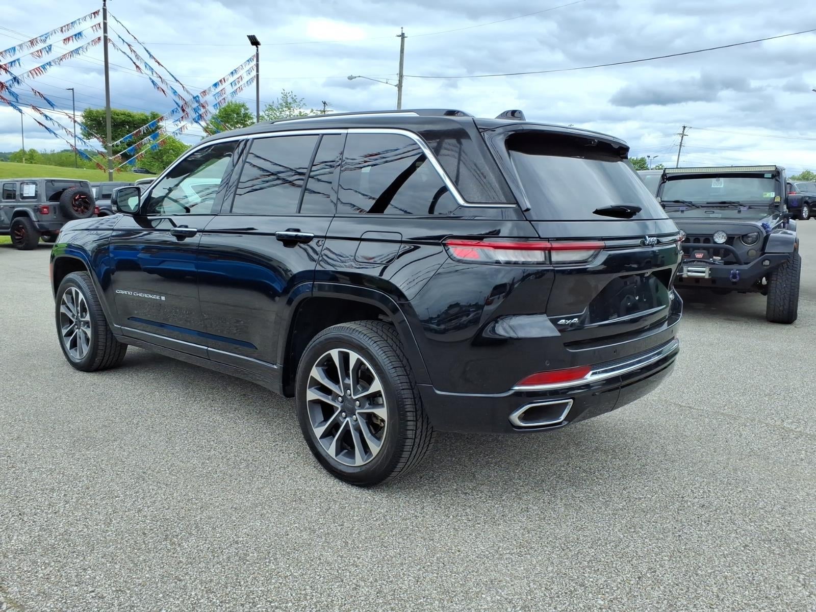 2022 Jeep Grand Cherokee Overland