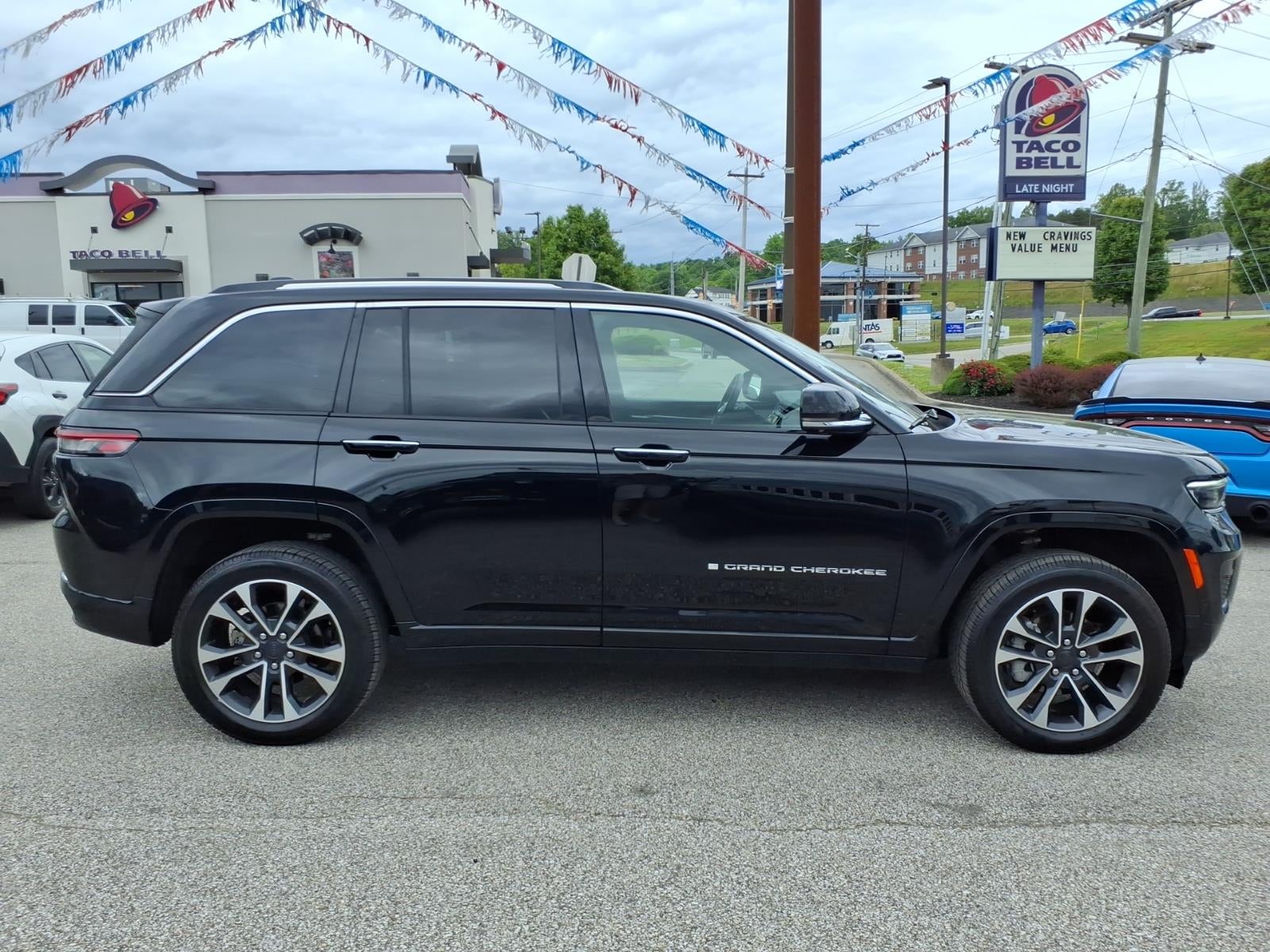 2022 Jeep Grand Cherokee Overland