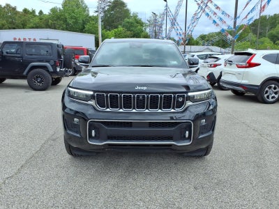 2022 Jeep Grand Cherokee Overland