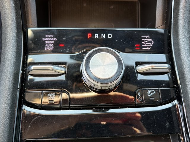 2023 Jeep Grand Cherokee Overland - Photo 24