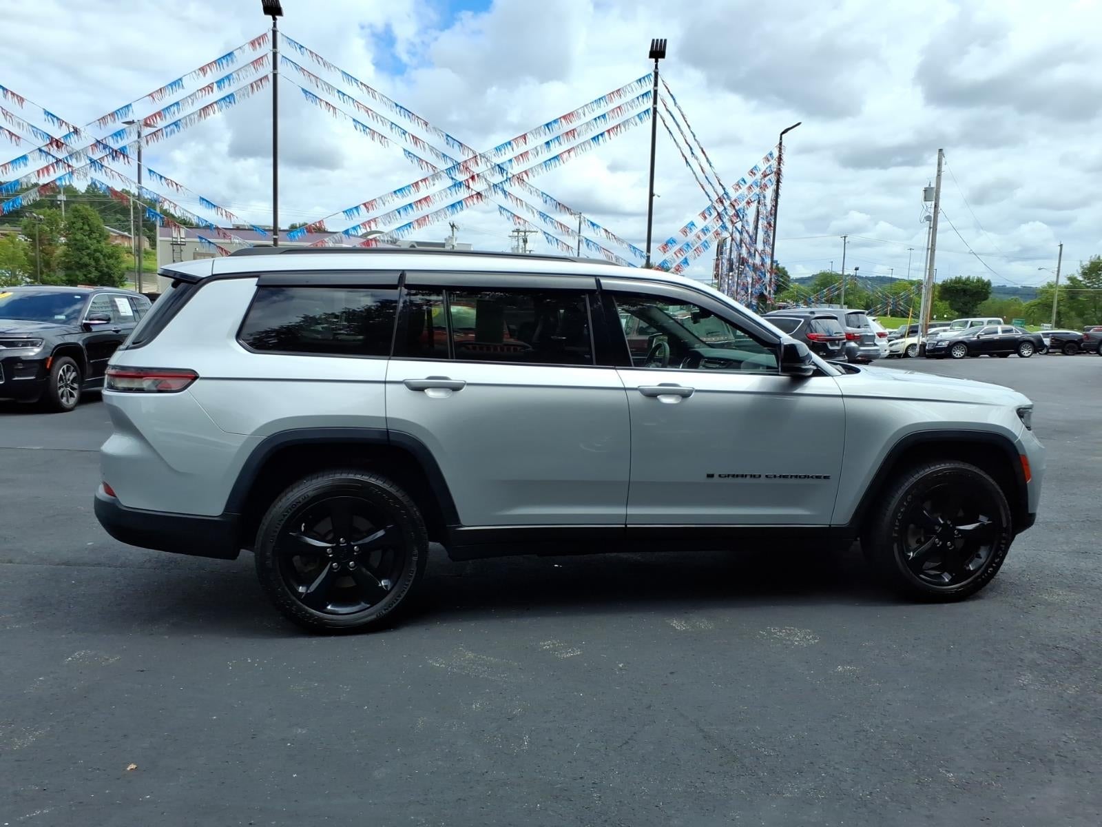 2023 Jeep Grand Cherokee L Altitude