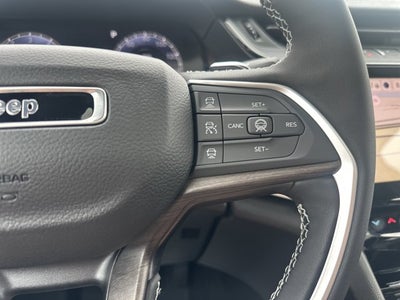 2027 Jeep Grand Cherokee L Laredo Altitude