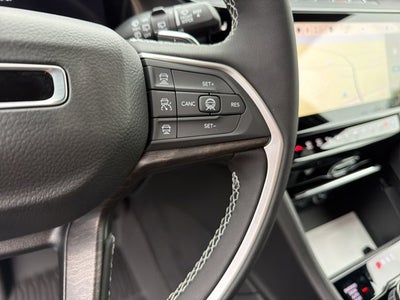 2027 Jeep Grand Cherokee L Laredo Altitude