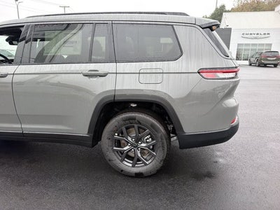2027 Jeep Grand Cherokee L Laredo Altitude
