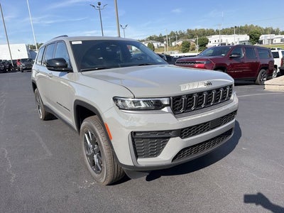 2027 Jeep Grand Cherokee L Laredo Altitude