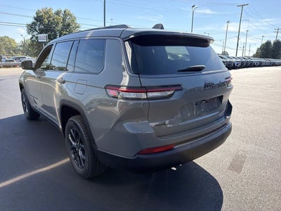2027 Jeep Grand Cherokee L Laredo Altitude
