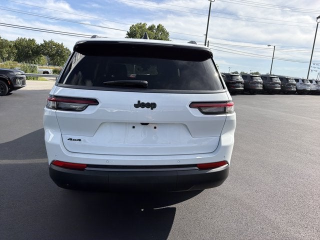 2027 Jeep Grand Cherokee L Laredo Altitude