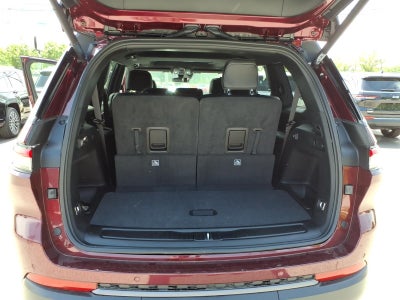 2026 Jeep Grand Cherokee L Altitude