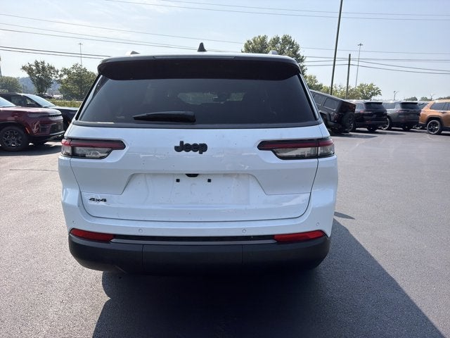 2027 Jeep Grand Cherokee L Laredo Altitude