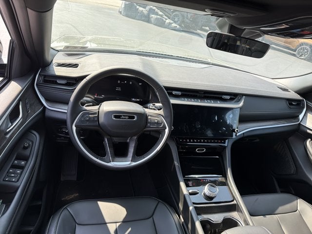 2027 Jeep Grand Cherokee L Limited