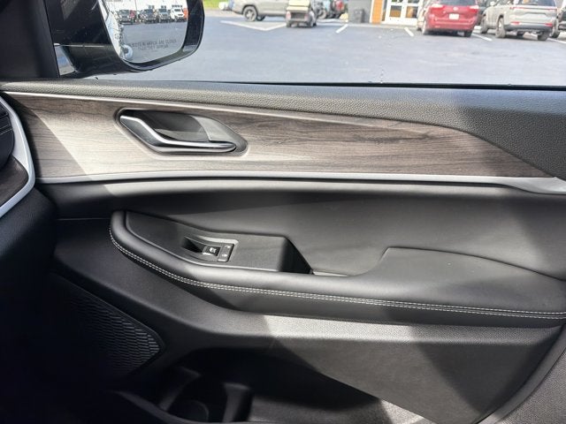 2027 Jeep Grand Cherokee L Limited