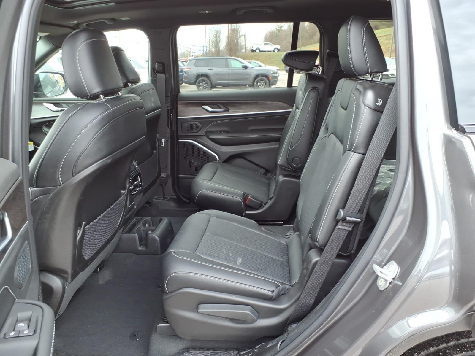 2026 Jeep Grand Cherokee L Limited Reserve