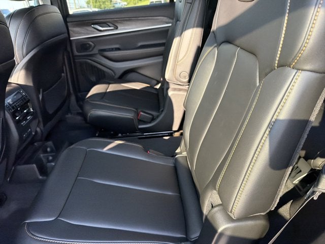 2026 Jeep Grand Cherokee L 85th Anniversary Edition