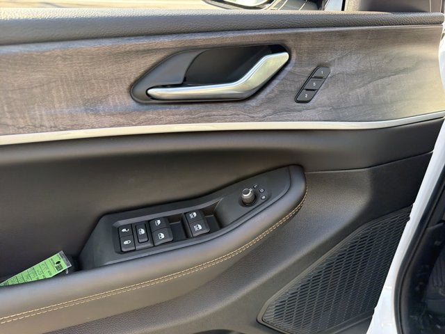 2026 Jeep Grand Cherokee L 85th Anniversary Edition