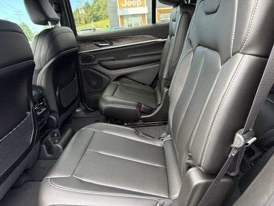 2027 Jeep Grand Cherokee L Limited