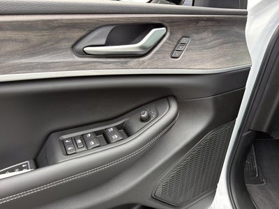 2027 Jeep Grand Cherokee L Limited