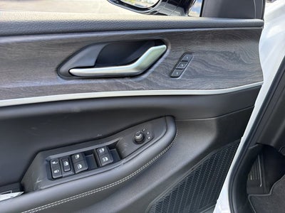 2027 Jeep Grand Cherokee L Limited