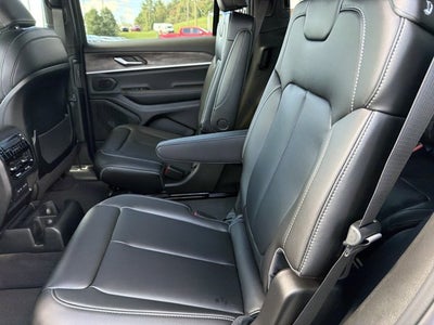 2027 Jeep Grand Cherokee L Limited